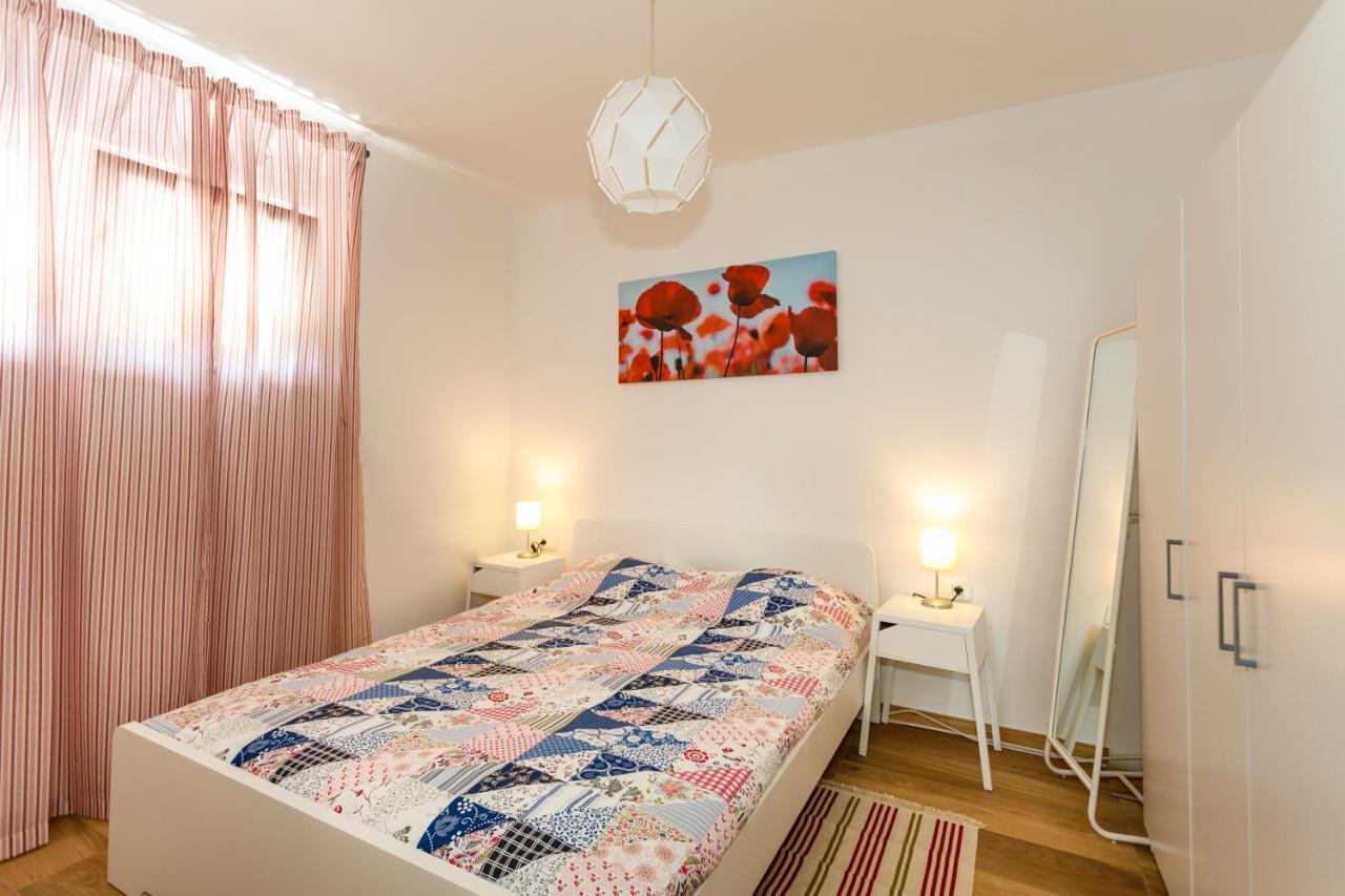 Golden Island Apartments Krk Town Exterior foto